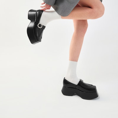 (W) CHARLES & KEITH Sepatu Platform Loafers Gesper 'Hitam' SL1-81790002 Purchase (W) CHARLES & KEITH Sepatu Platform Loafers Gesper 'Hitam' SL1-81790002