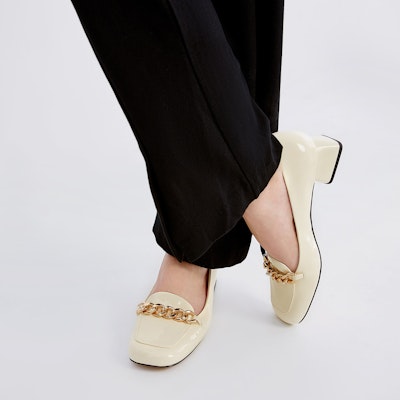 (Women) CHARLES & KEITH Charles & Keith Chain Detail Square Toe Low Heel 'Classic Black' CK1-60361424 Cheap (Women) CHARLES & KEITH Charles & Keith Chain Detail Square Toe Low Heel 'Classic Black' CK1-60361424