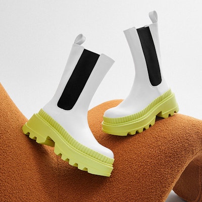(W) CHARLES & KEITH 청키 힐 부츠 (라임 그린) CK1-90580137-1_LIME Details for (W) CHARLES & KEITH 청키 힐 부츠 (라임 그린) CK1-90580137-1_LIME