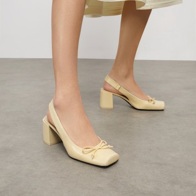 (W) CHARLES & KEITH Hak Tinggi Motif Kotak 'Retro Plaid' CK1-61720138 Shop (W) CHARLES & KEITH Hak Tinggi Motif Kotak 'Retro Plaid' CK1-61720138