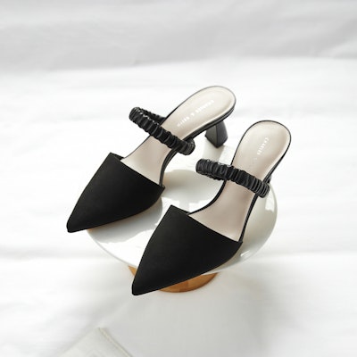 CHARLES & KEITH PU織物褶皺繫帶尖頭高跟穆勒鞋 女款 黑色 Details for CHARLES & KEITH PU織物褶皺繫帶尖頭高跟穆勒鞋 女款 黑色