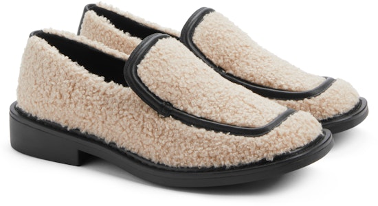 (W) CHARLES & KEITH Mocasín Mule 'Punta Cuadrada Británica' SL1-71790019 Purchase (W) CHARLES & KEITH Mocasín Mule 'Punta Cuadrada Británica' SL1-71790019