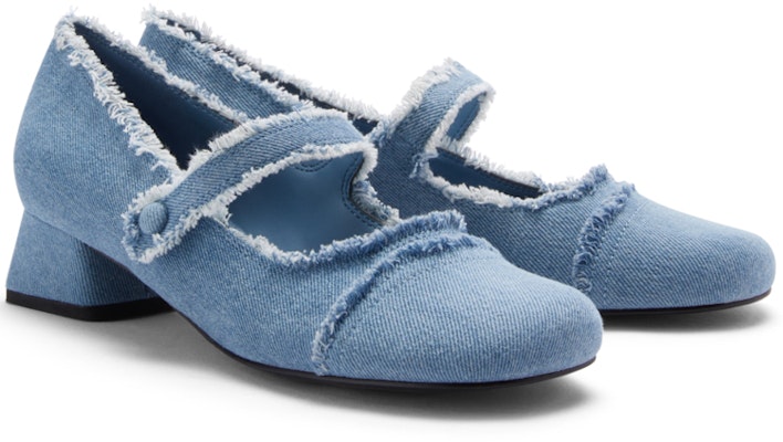 (W) CHARLES & KEITH Mary Jane 'Sepatu Hak Blok Retro Ujung Bulat' CK1-60580264 Purchase (W) CHARLES & KEITH Mary Jane 'Sepatu Hak Blok Retro Ujung Bulat' CK1-60580264