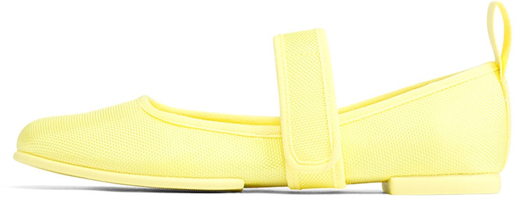 (W) CHARLES & KEITH 메리제인 플랫 '옐로 매직' CK1-70900361_YELLOW Buy (W) CHARLES & KEITH 메리제인 플랫 '옐로 매직' CK1-70900361_YELLOW