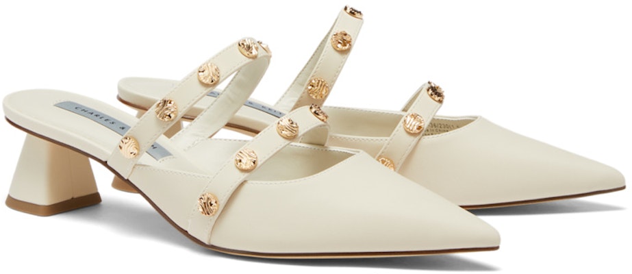 (W) CHARLES & KEITH Tumit Blok Hujung Runcing 'Beige' dengan Aksen Logam CK1-61720134 Order (W) CHARLES & KEITH Tumit Blok Hujung Runcing 'Beige' dengan Aksen Logam CK1-61720134