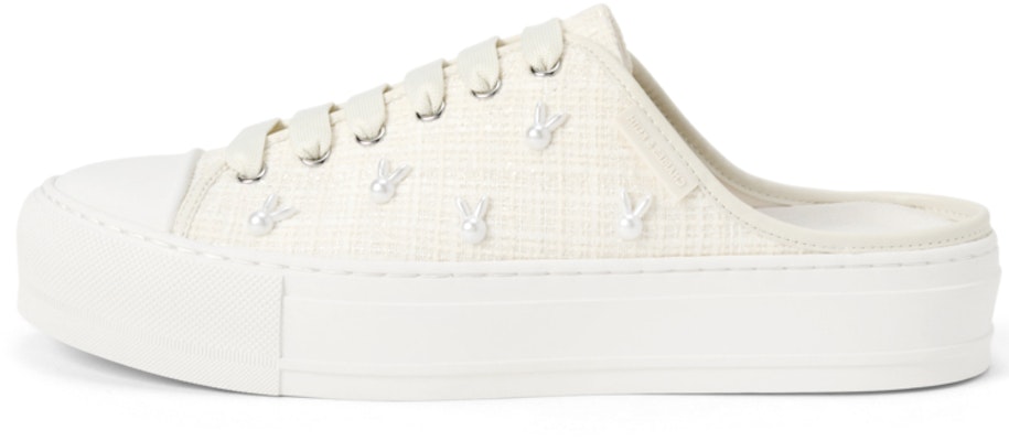 (W) CHARLES & KEITH 卯年うさぎミュール CK1-70900338-2 Shop (W) CHARLES & KEITH 卯年うさぎミュール CK1-70900338-2