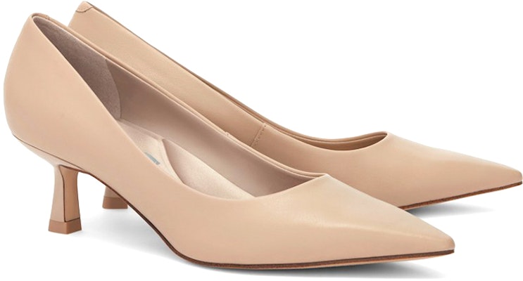 (Women) CHARLES & KEITH Pointed Toe Pumps 'Nude' CK1-60361352_NUDE Lookbook (Women) CHARLES & KEITH Pointed Toe Pumps 'Nude' CK1-60361352_NUDE
