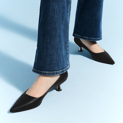 (W) CHARLES & KEITH Tumit Tinggi Toe Runcing 'Simple Commute' CK1-61720120 Shop (W) CHARLES & KEITH Tumit Tinggi Toe Runcing 'Simple Commute' CK1-61720120