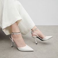 (W) CHARLES & KEITH Tumit Tinggi Runcing Bertali Pergelangan 'Hitam' CK1-60280378 Shop (W) CHARLES & KEITH Tumit Tinggi Runcing Bertali Pergelangan 'Hitam' CK1-60280378