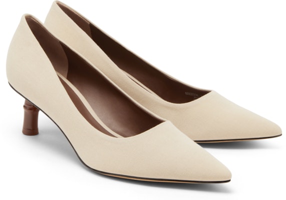 (W) CHARLES & KEITH Tumit Tinggi Hujung Runcing 'Simple Commute' CK1-60920330 Purchase (W) CHARLES & KEITH Tumit Tinggi Hujung Runcing 'Simple Commute' CK1-60920330