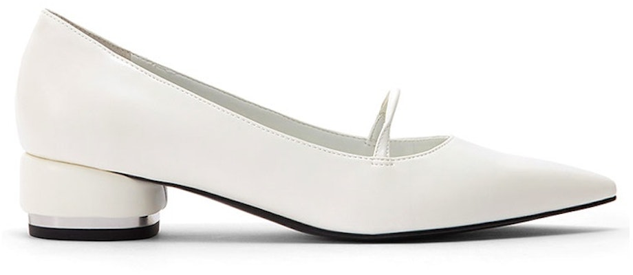 CHARLES&KEITH PU一字帶飾尖頭中低跟鞋 3.5cm 女款 白色 Order CHARLES&KEITH PU一字帶飾尖頭中低跟鞋 3.5cm 女款 白色