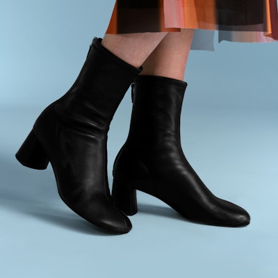 (Women) CHARLES & KEITH PU Boots 'Chic Chunky Heel Fashion Zipper' CK1-90360374 Shop (Women) CHARLES & KEITH PU Boots 'Chic Chunky Heel Fashion Zipper' CK1-90360374