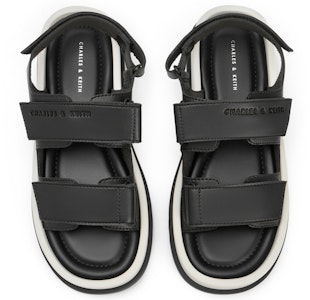 (W) CHARLES & KEITH PU厚底魔术贴凉鞋'简约魔法' CK1-70380980 Lookbook (W) CHARLES & KEITH PU厚底魔术贴凉鞋'简约魔法' CK1-70380980