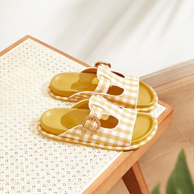 CHARLES&KEITH PU拼色格紋休閒拖鞋 女款 黃色 Purchase CHARLES&KEITH PU拼色格紋休閒拖鞋 女款 黃色