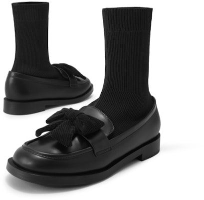 (W) CHARLES & KEITH 블랙 리본 로퍼 앵클부츠 CK1-90380134 Lookbook (W) CHARLES & KEITH 블랙 리본 로퍼 앵클부츠 CK1-90380134