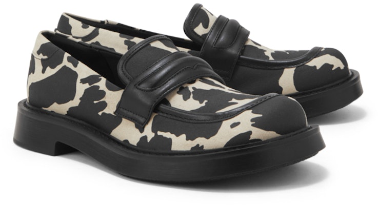 CHARLES & KEITH PU時尚休閒中低跟鞋 2.8cm 女款 Purchase CHARLES & KEITH PU時尚休閒中低跟鞋 2.8cm 女款