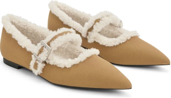 CHARLES&KEITH PU 加絨一字帶尖頭休閒 瑪莉珍鞋 0.9cm 女款 Sizing CHARLES&KEITH PU 加絨一字帶尖頭休閒 瑪莉珍鞋 0.9cm 女款