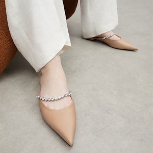 (W) CHARLES & KEITH Mule Plateado con Cadena y Gema - Punta en Forma. CK1-70900437 4