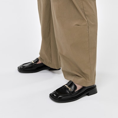(Women) CHARLES & KEITH PU Loafer 'British Style Slip-On' CK1-70580206 Shop (Women) CHARLES & KEITH PU Loafer 'British Style Slip-On' CK1-70580206
