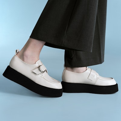 (W) CHARLES & KEITH PU Retro Platform Loafer 'Hitam' CK1-70380972 Shop (W) CHARLES & KEITH PU Retro Platform Loafer 'Hitam' CK1-70380972
