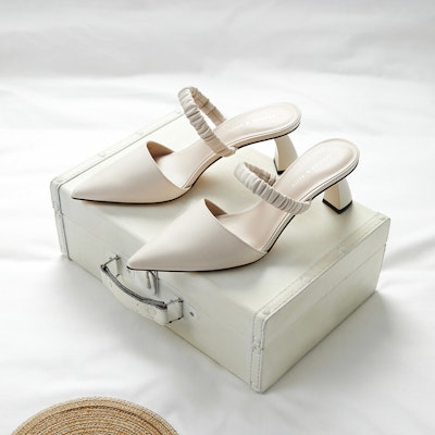 (W) CHARLES & KEITH 러치드 슬링백 뮬 (파우더 핑크) CK1-61720083_CHALK Details for (W) CHARLES & KEITH 러치드 슬링백 뮬 (파우더 핑크) CK1-61720083_CHALK