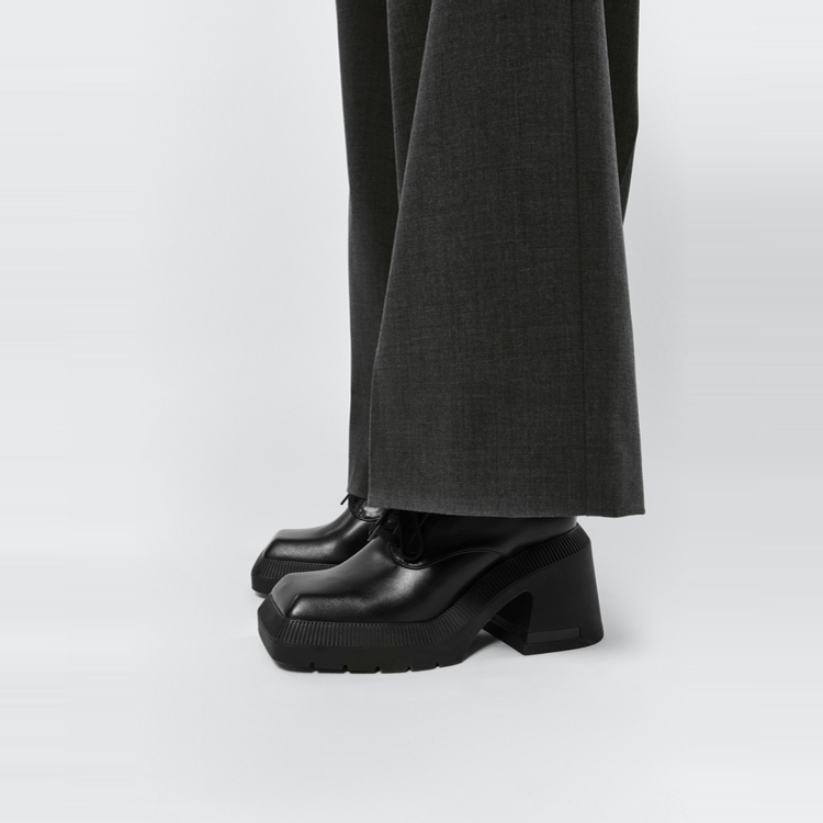 Shop (W) 查尔斯&基思 PU方头系带 '英式厚底跟' CK1-60580255