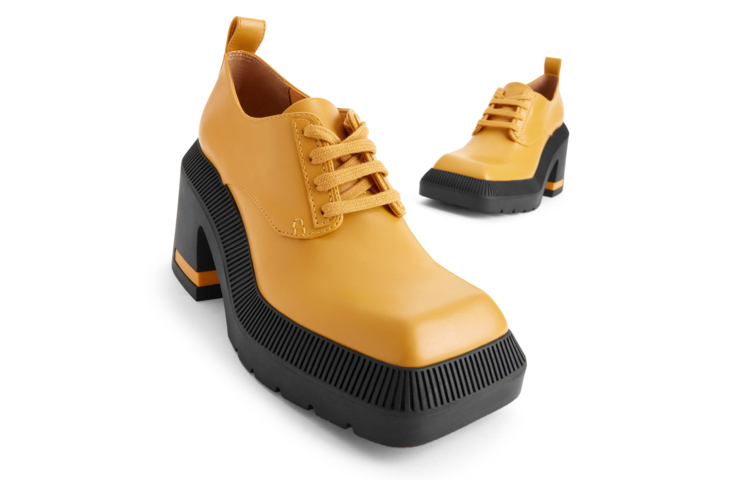 Sizing (W) 查尔斯&基思 PU方头系带 '英式厚底跟' CK1-60580255