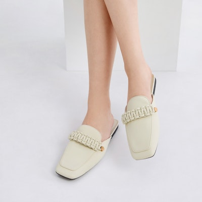 CHARLES & KEITH 女款PU編織繫帶穆勒拖鞋 Order CHARLES & KEITH 女款PU編織繫帶穆勒拖鞋