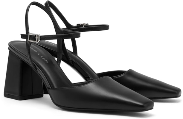 (W) CHARLES & KEITH Sepatu Hak Tebal Kotak 'Elegant Pump' CK1-61720139 Order (W) CHARLES & KEITH Sepatu Hak Tebal Kotak 'Elegant Pump' CK1-61720139