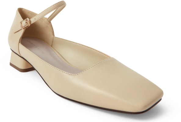 (Women) CHARLES & KEITH Square Toe Mid-Low Heels 'Simplicity' CK1-60580200 Lookbook (Women) CHARLES & KEITH Square Toe Mid-Low Heels 'Simplicity' CK1-60580200