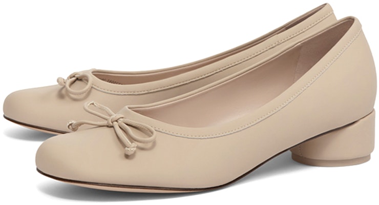 (W) CHARLES & KEITH リボン付きラウンドトゥパンプス (ベージュ) CK1-61720087_BEIGE Order (W) CHARLES & KEITH リボン付きラウンドトゥパンプス (ベージュ) CK1-61720087_BEIGE