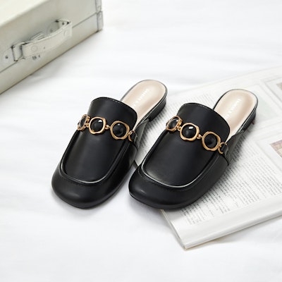 (Women) CHARLES & KEITH Vintage Chain Decorated Low Heel Mules 'Black' CK1-70920081_BLACK Purchase (Women) CHARLES & KEITH Vintage Chain Decorated Low Heel Mules 'Black' CK1-70920081_BLACK