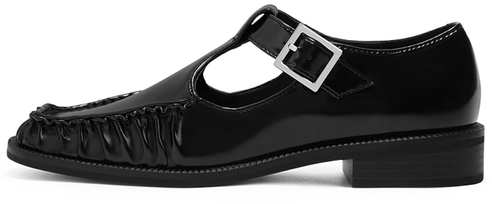(Women) CHARLES & KEITH Vintage Pleated Low Heel 'PU Fabric' CK1-70380950 Lookbook (Women) CHARLES & KEITH Vintage Pleated Low Heel 'PU Fabric' CK1-70380950
