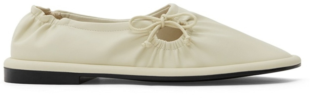 (W) CHARLES & KEITH Flat 'Merah Muda Putih Pita' CK1-70900328_CHALK Order (W) CHARLES & KEITH Flat 'Merah Muda Putih Pita' CK1-70900328_CHALK