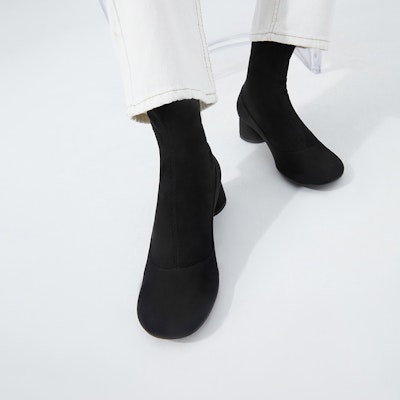 (Women) CHARLES & KEITH CHARLES&KEITH Retro Simple Round Toe Chunky Heel Booties 'Black' CK1-90280042 6
