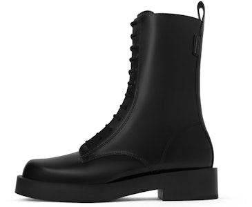 (W) Botas de Combate Chunky con Cremallera Lateral CHARLES & KEITH 'Slim Short Tube'. CK1-90380147 Buy (W) Botas de Combate Chunky con Cremallera Lateral CHARLES & KEITH 'Slim Short Tube'. CK1-90380147