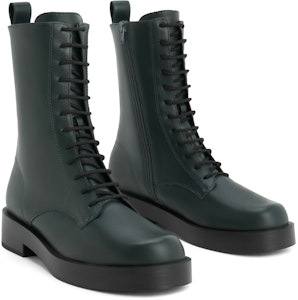 (W) Botas de Combate Chunky con Cremallera Lateral CHARLES & KEITH 'Slim Short Tube'. CK1-90380147 Details for (W) Botas de Combate Chunky con Cremallera Lateral CHARLES & KEITH 'Slim Short Tube'. CK1-90380147