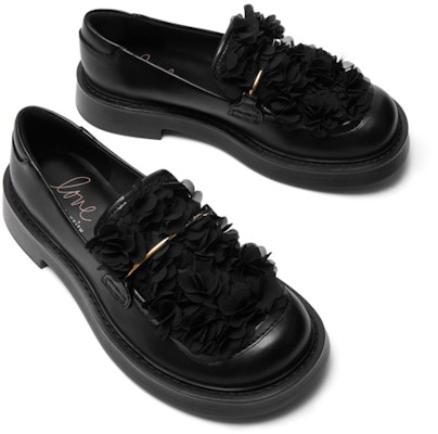 (W) CHARLES & KEITH Koleksi 'Valentine's Day PU Flower Chunky Mid-Low Heels' Hitam CK1-70920121 Shop (W) CHARLES & KEITH Koleksi 'Valentine's Day PU Flower Chunky Mid-Low Heels' Hitam CK1-70920121