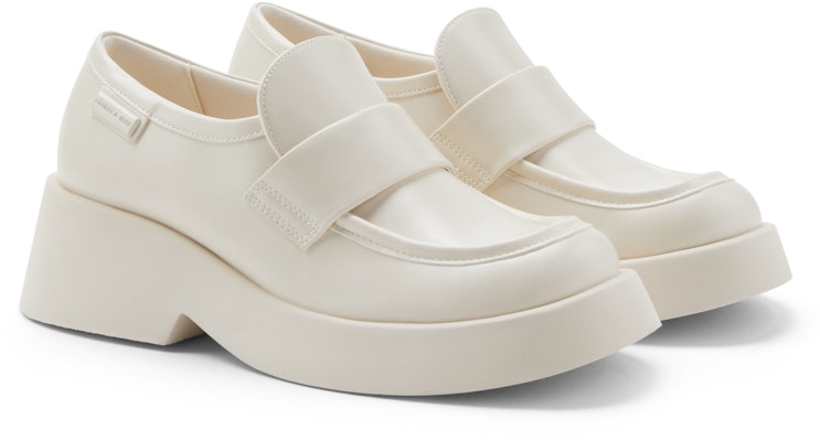 CHARLES & KEITH PU 簡約厚底圓頭 樂福鞋 5.2cm 女款 Order CHARLES & KEITH PU 簡約厚底圓頭 樂福鞋 5.2cm 女款