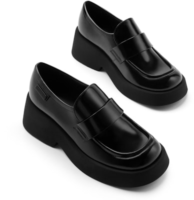 CHARLES & KEITH PU 簡約厚底圓頭 樂福鞋 5.2cm 女款 Details for CHARLES & KEITH PU 簡約厚底圓頭 樂福鞋 5.2cm 女款
