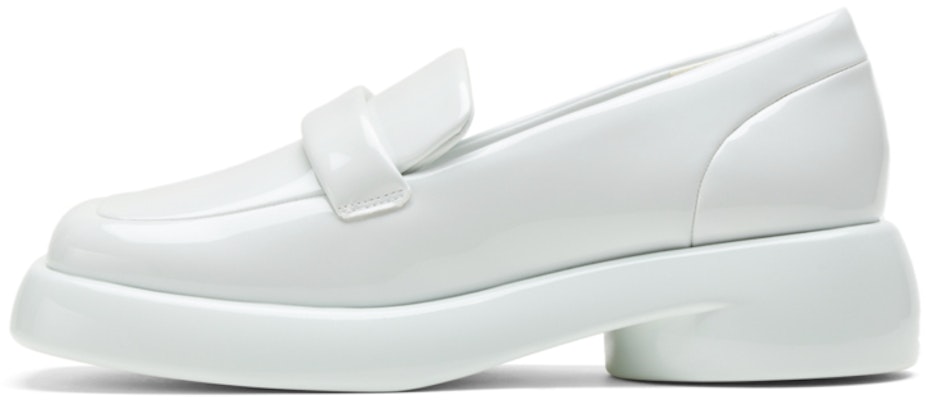 (W) CHARLES & KEITH Loafer Platform 'Hitam Mengkilap' CK1-70360142 Purchase (W) CHARLES & KEITH Loafer Platform 'Hitam Mengkilap' CK1-70360142