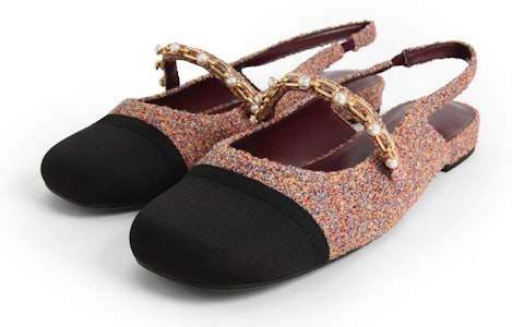 (W) CHARLES & KEITH 珍珠链红色低跟凉鞋 CK1-70900382_RED Order (W) CHARLES & KEITH 珍珠链红色低跟凉鞋 CK1-70900382_RED