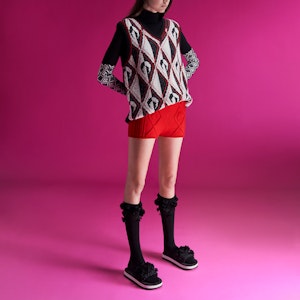 (W) CHARLES & KEITH 平底拖鞋“情人节花卉款” CK1-70900452 Shop (W) CHARLES & KEITH 平底拖鞋“情人节花卉款” CK1-70900452