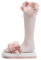 CHARLES&KEITH 情人節系列 織物花朵厚底時尚拖鞋 女款 Purchase CHARLES&KEITH 情人節系列 織物花朵厚底時尚拖鞋 女款