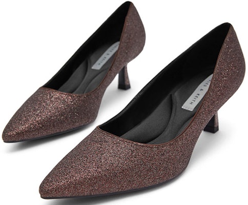 (W) CHARLES & KEITH Sepatu Heels Runcing 'Coklat Mengkilap' CK1-60361352-1_DARK Lookbook (W) CHARLES & KEITH Sepatu Heels Runcing 'Coklat Mengkilap' CK1-60361352-1_DARK