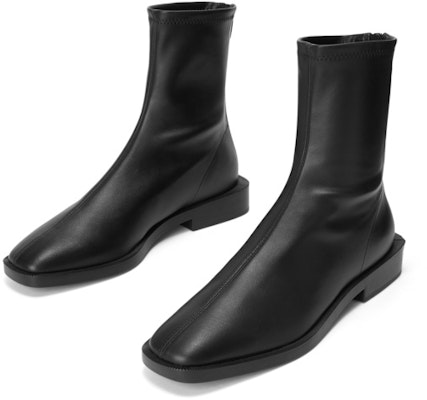 (W) CHARLES & KEITH PU Sepatu Boot Hitam Hak Rendah Jempol Kotak Retro dengan Resleting CK1-90900090 Lookbook (W) CHARLES & KEITH PU Sepatu Boot Hitam Hak Rendah Jempol Kotak Retro dengan Resleting CK1-90900090