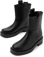 (W) CHARLES & KEITH PU 简约圆头厚底短靴 CK1-90380148 Lookbook (W) CHARLES & KEITH PU 简约圆头厚底短靴 CK1-90380148