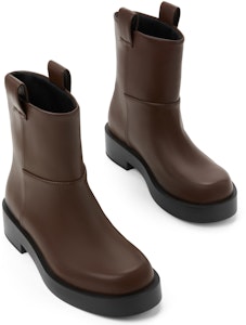 (W) CHARLES & KEITH Boot Pendek PU 'Simple Round Toe Platform' CK1-90380148 Details for (W) CHARLES & KEITH Boot Pendek PU 'Simple Round Toe Platform' CK1-90380148