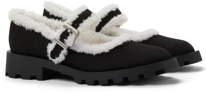 (W) CHARLES & KEITH Sepatu Suede Platform Velvet Mary Jane 'Furry' CK1-70381021 Details for (W) CHARLES & KEITH Sepatu Suede Platform Velvet Mary Jane 'Furry' CK1-70381021