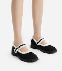 (W) CHARLES & KEITH Sepatu Suede Platform Velvet Mary Jane 'Furry' CK1-70381021 Cheap (W) CHARLES & KEITH Sepatu Suede Platform Velvet Mary Jane 'Furry' CK1-70381021
